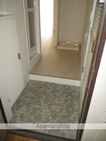 自由が丘第5マンションの玄関写真