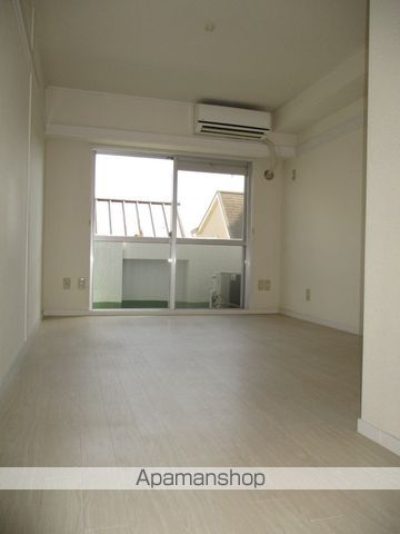 自由が丘第5マンションの居間写真