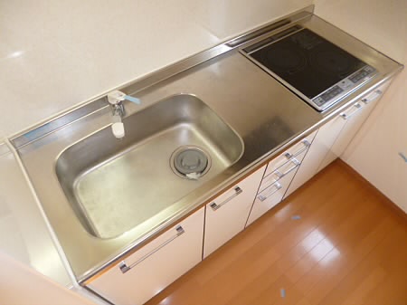 京王井の頭線 永福町駅 徒歩4分 2階建 築18年のキッチン写真