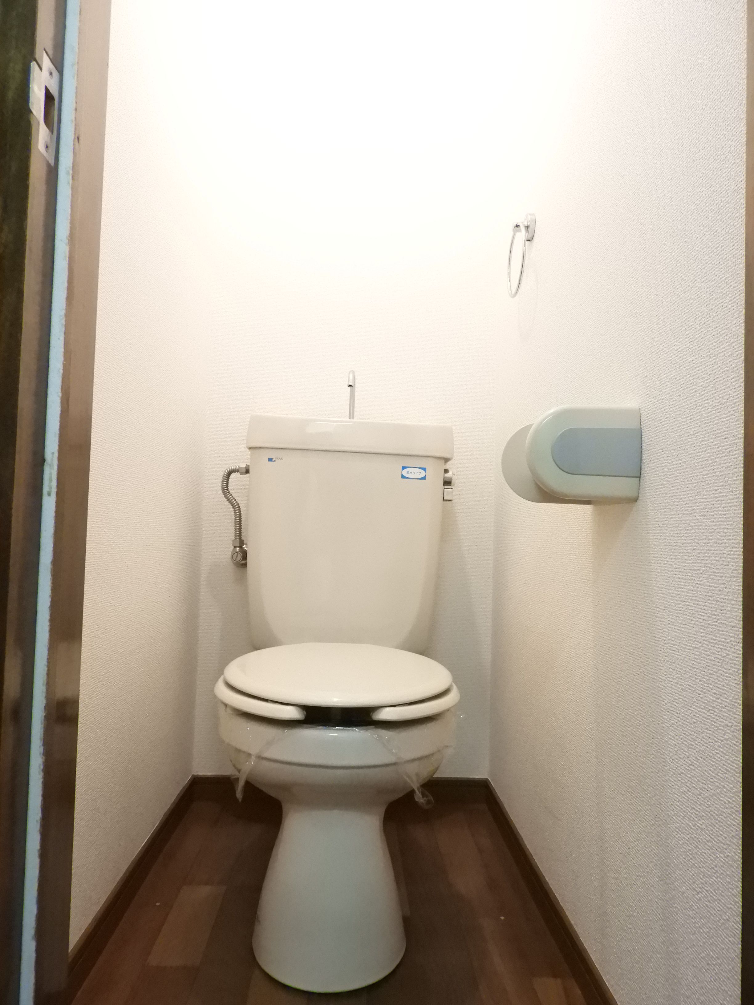 地下鉄空港線 祇園駅 徒歩5分 2階建 築32年のトイレ写真