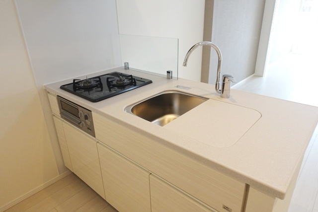 キッチン　※写真は同タイプ住戸です。