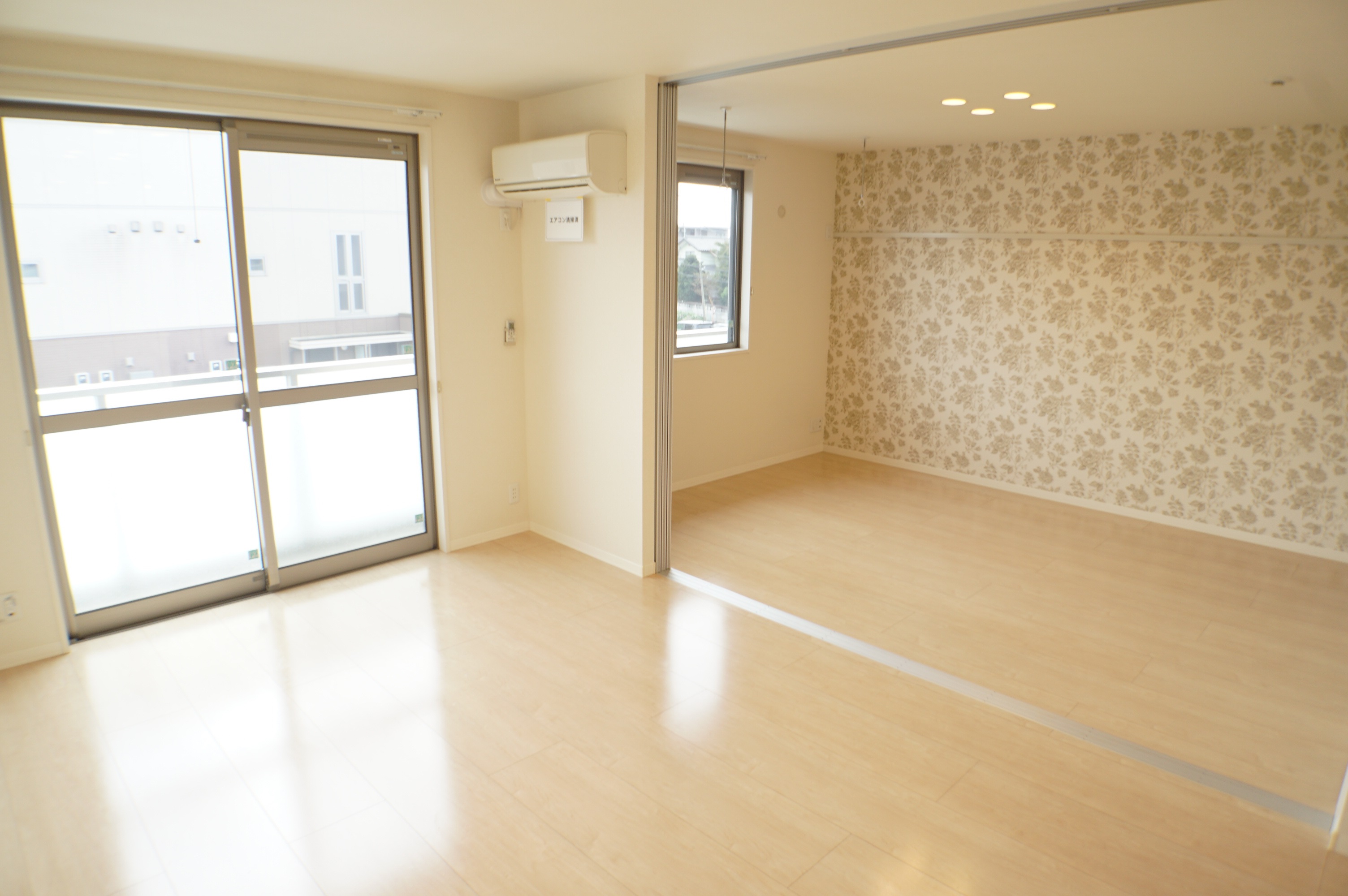Lifa garden IIの居間写真
