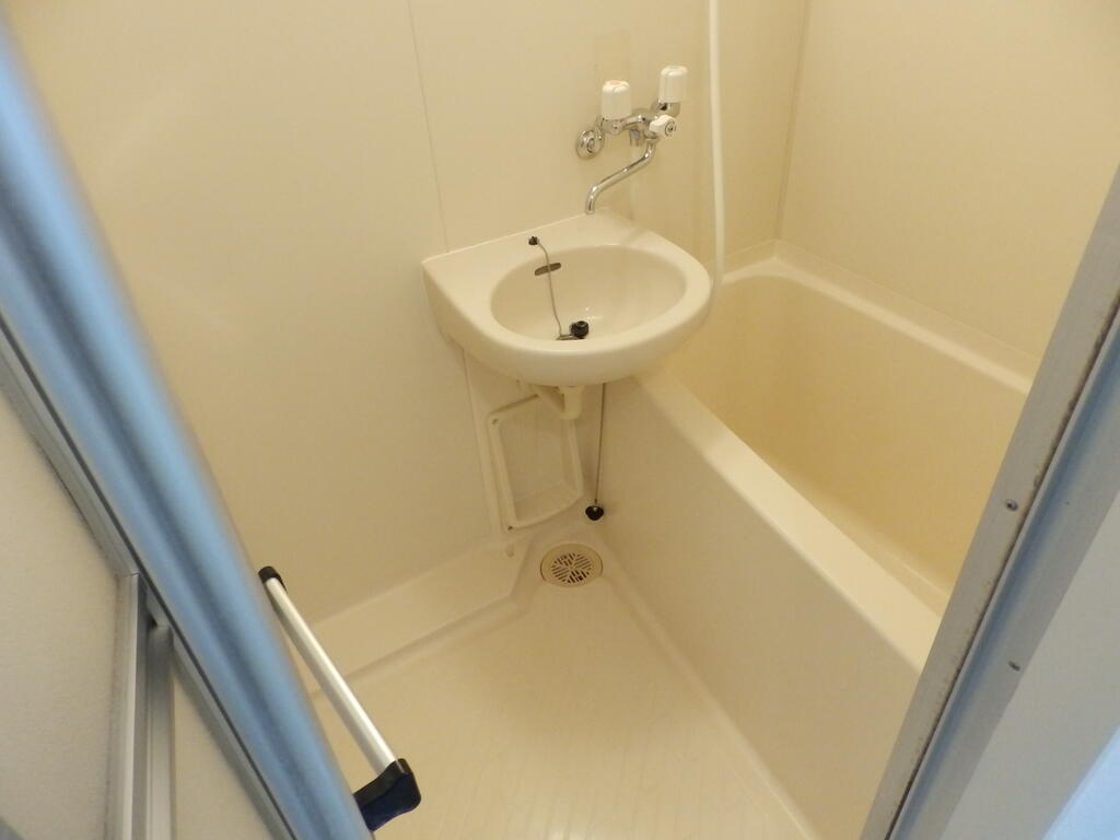 バス・シャワールーム　セパレート