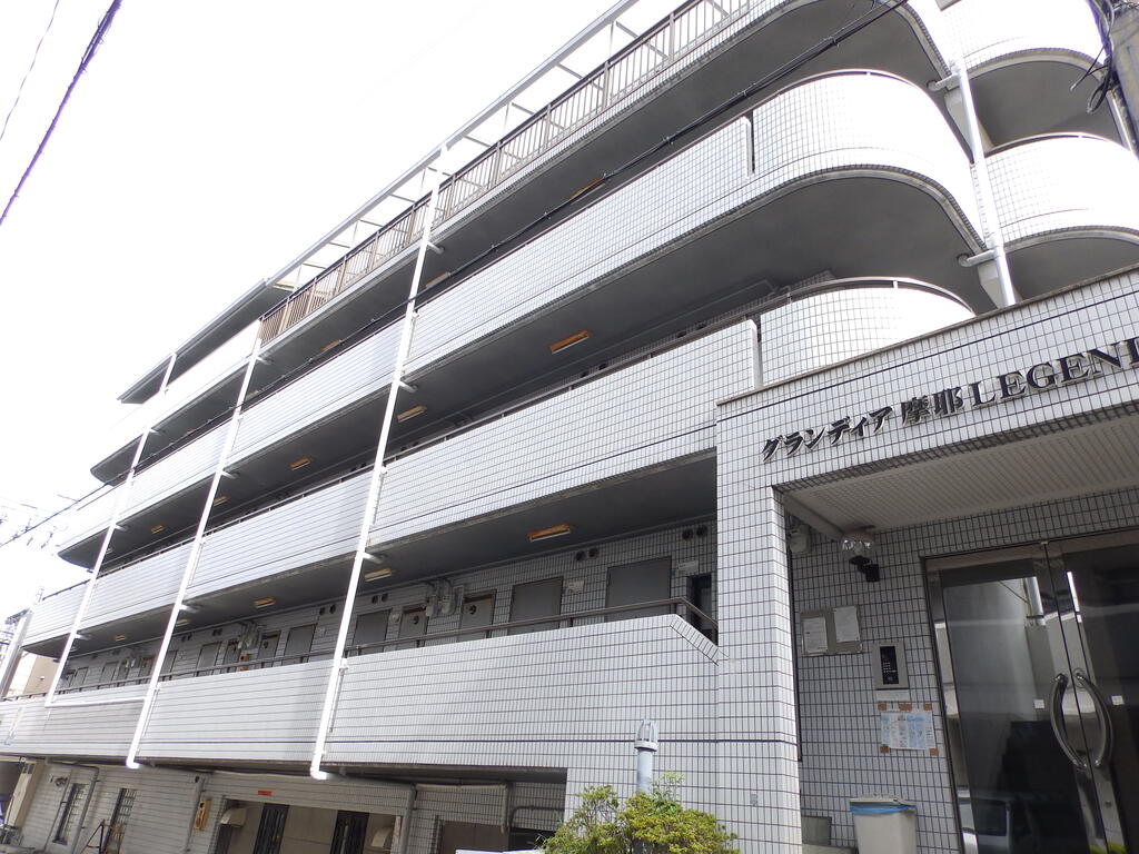 建物外観　閑静な住宅街