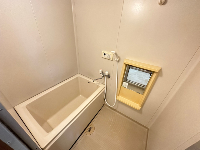 バス・シャワールーム　浴室