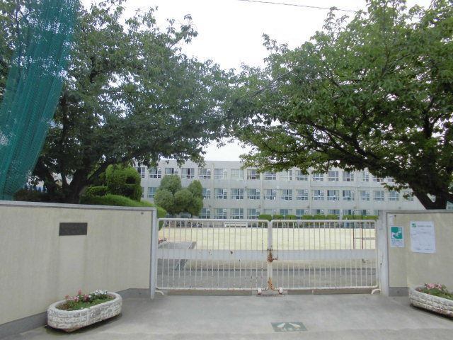 小学校　名古屋市立昭和橋小学校（小学校）まで641m