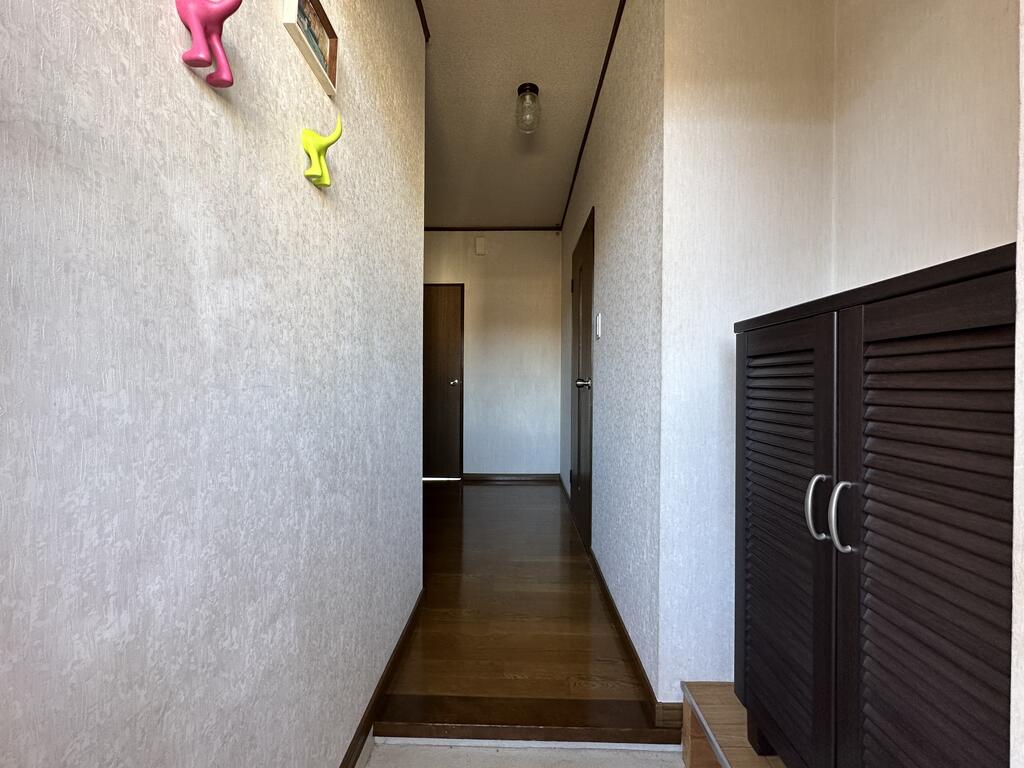 玄関　シューズボックスあります