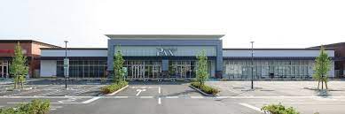 ドラックストア　サンドラッグ甲斐竜王フォレストモール店（ドラッグストア）まで827m