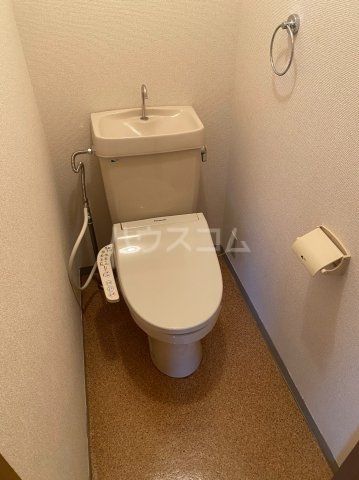 【エスポワール富洲原のトイレ】