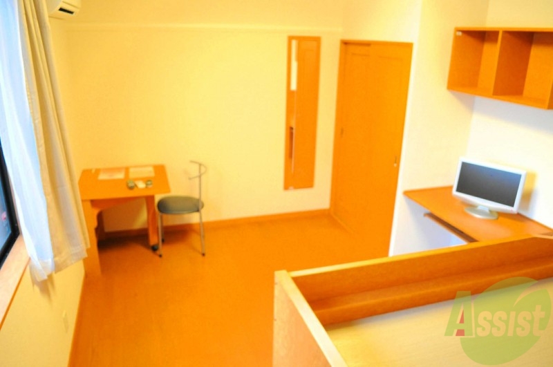 居室・リビング　室内空間広々です。