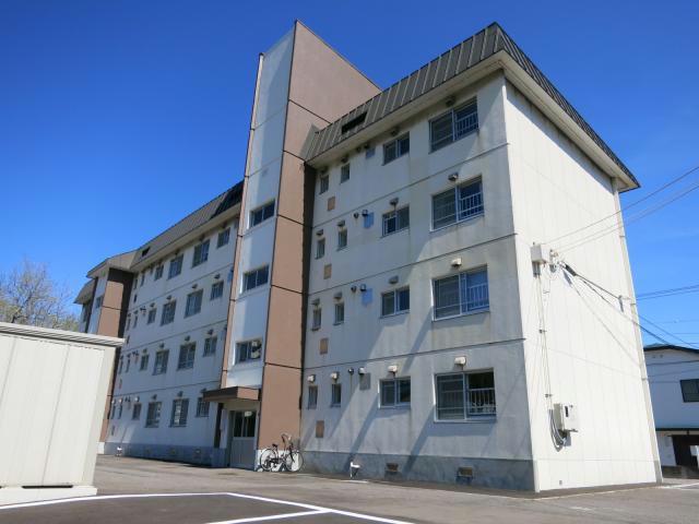 函館市豊川町のマンションの建物外観