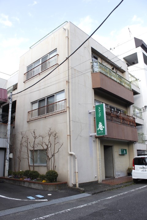 上野コーポの建物外観