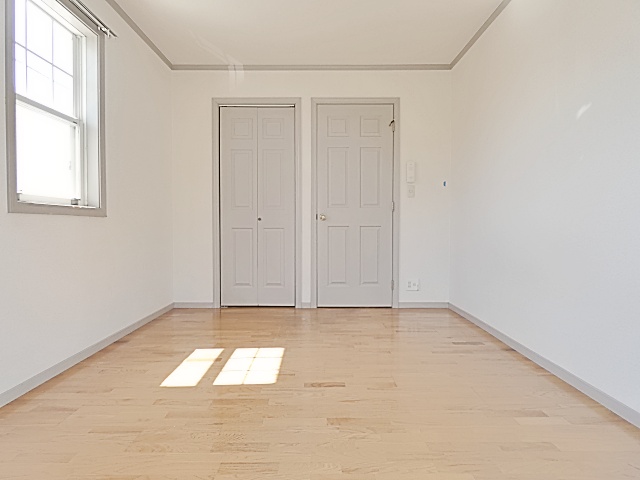 居室・リビング　居間です