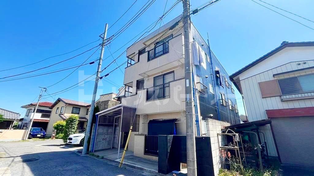 さいたま市大宮区三橋のマンションの建物外観