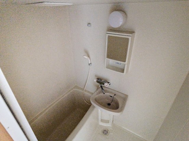 バス・シャワールーム　2024年10月撮影