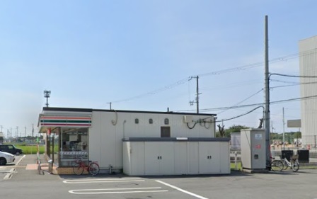 【姫路市飯田のアパートのコンビニ】