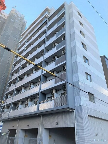 名古屋市西区城西のマンションの建物外観