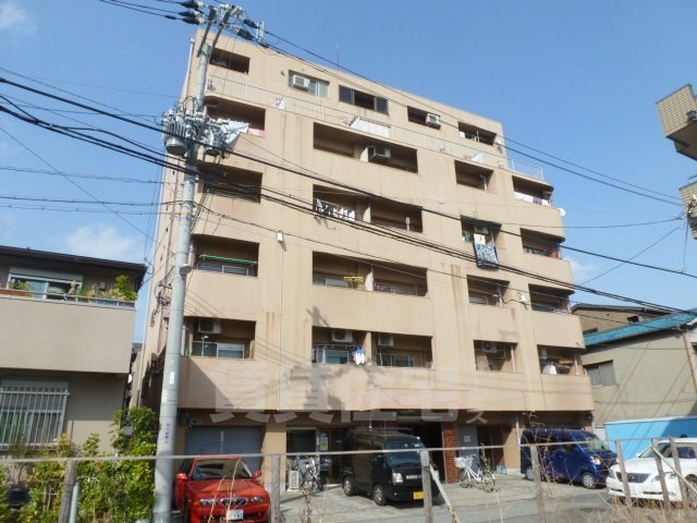 大阪市住之江区西住之江のマンションの建物外観