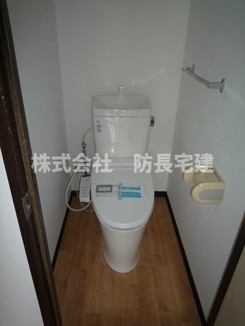 トイレ　トイレもきれいです