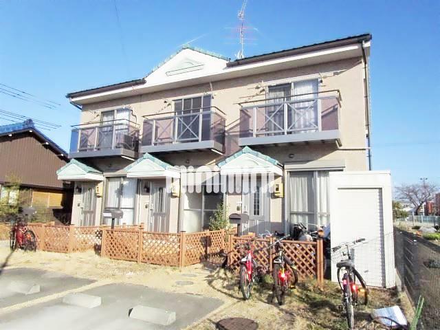 建物外観　南向きのメゾネットです。