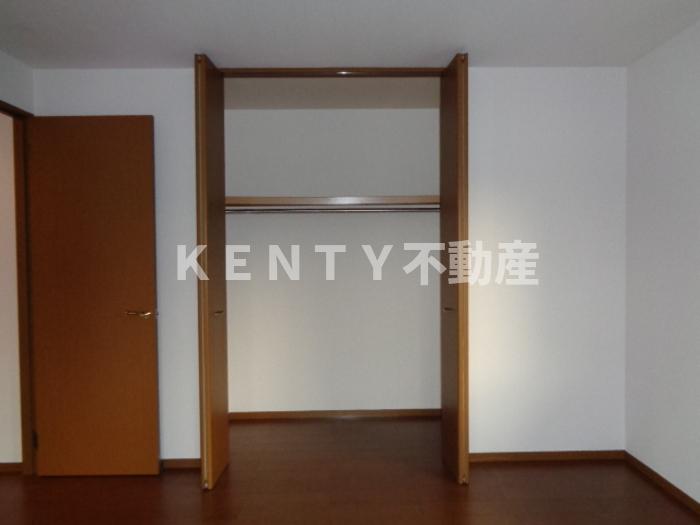 収納　クローゼット