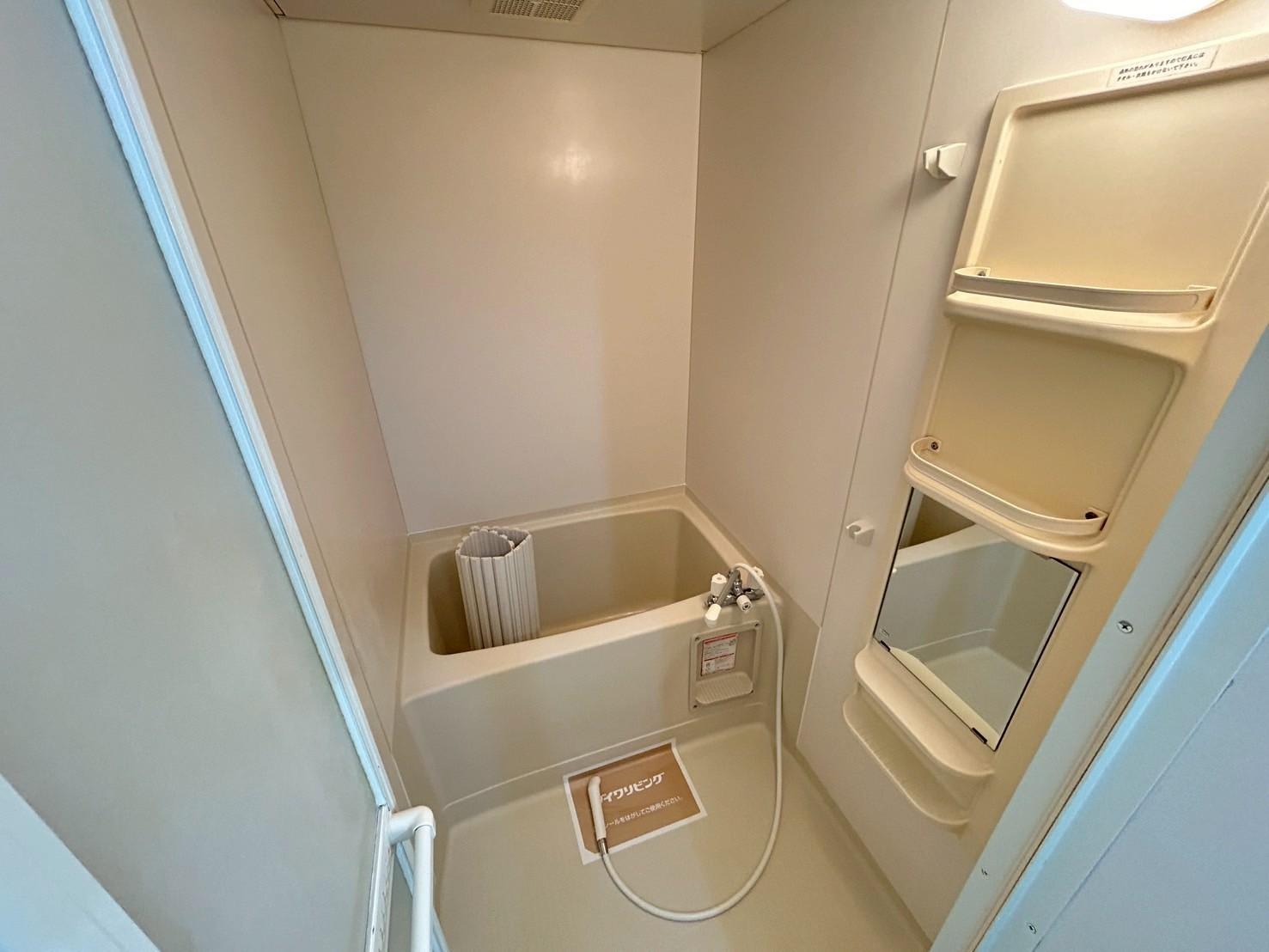 バス・シャワールーム　浴室