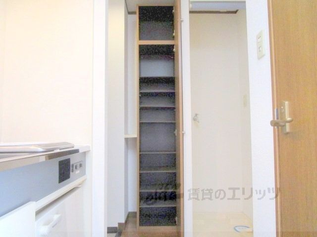 その他設備　下駄箱