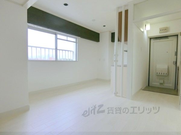 居室・リビング　リビング