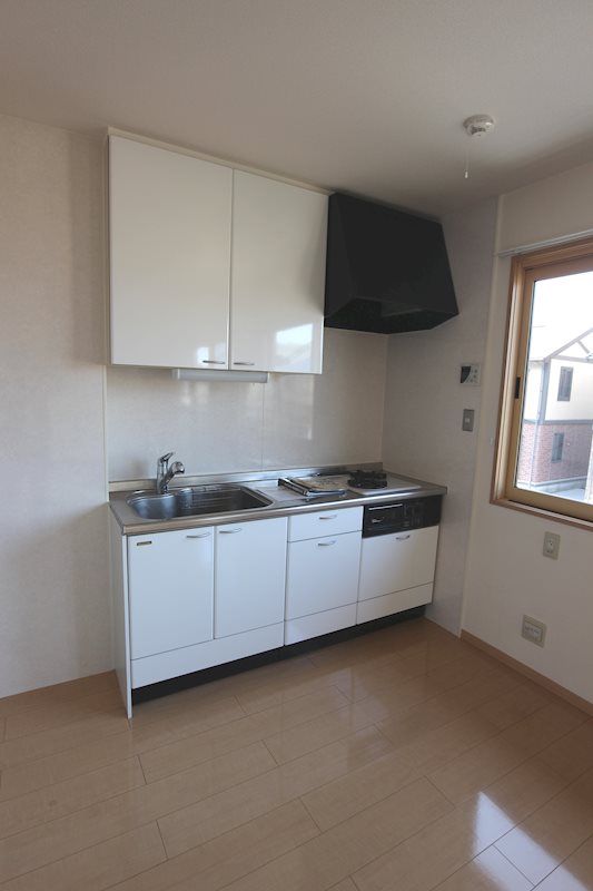 キッチン　お部屋探しは地域に詳しい当店へ。