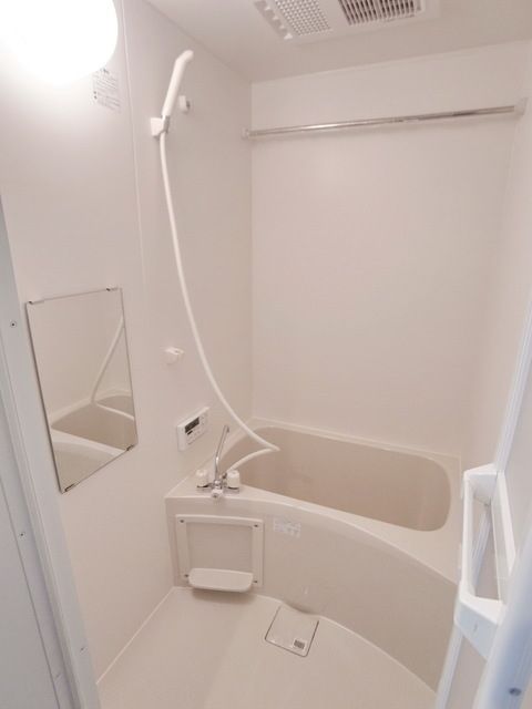 バス・シャワールーム　追い焚きバス☆