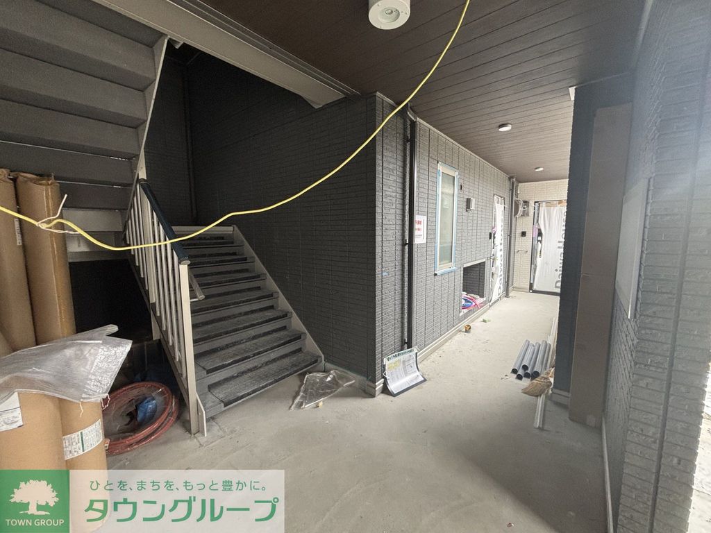 エントランス　駐車場