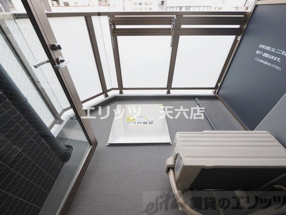 バルコニー　バルコニー