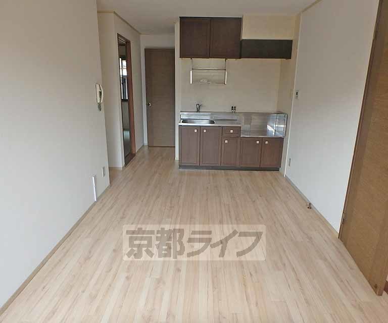 居室・リビング　広々としたリビングです