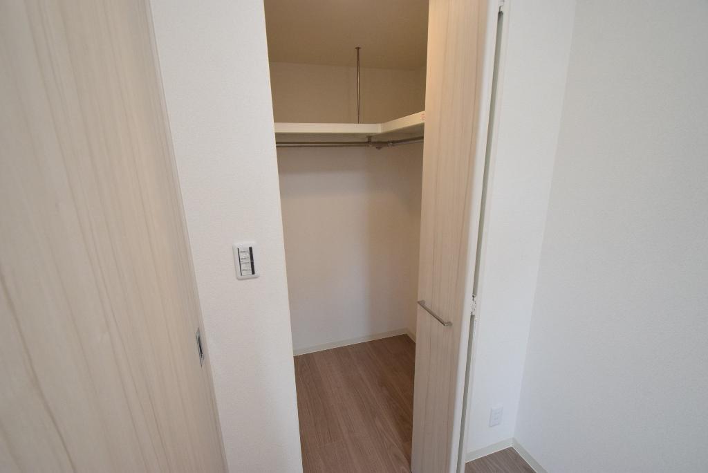 収納　クローゼット