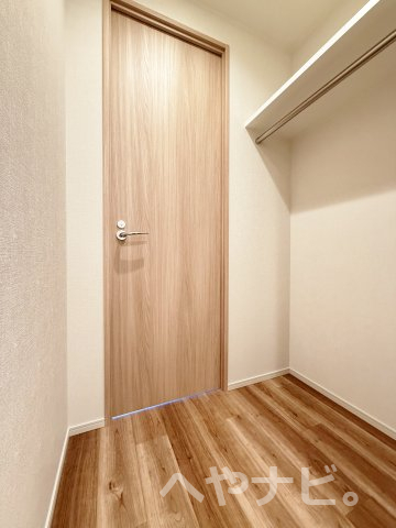 収納　★ウォークスルークローゼット