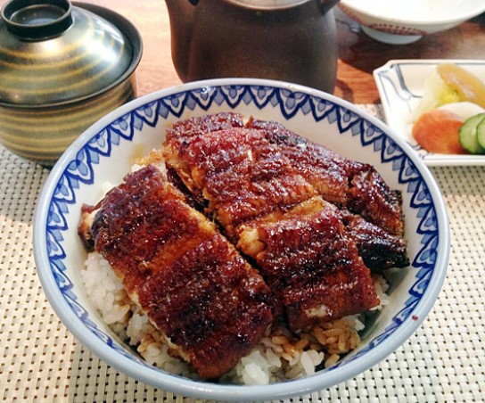 飲食店　うな春（飲食店）まで158m