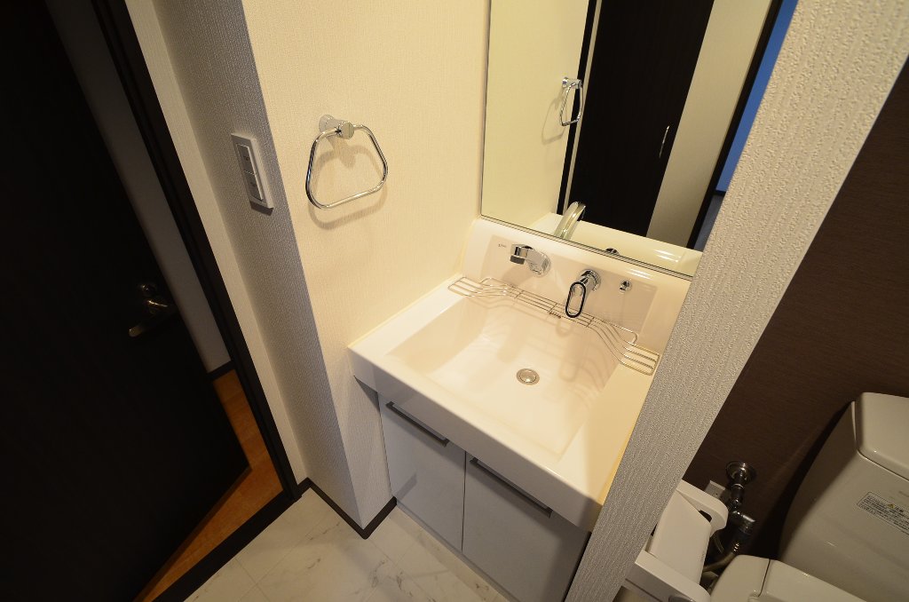 洗面設備　洗髪洗面化粧台