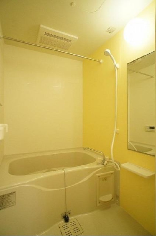 バス・シャワールーム　図面と現状に相違がある場合には現状を優先