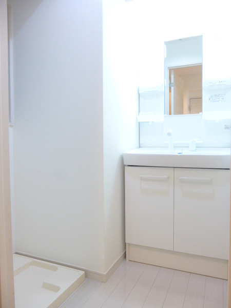 洗面設備　同タイプ