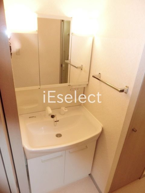 洗面設備　あると嬉しいですね。洗髪洗面化粧台