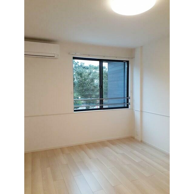 居室・リビング　日当たり良好♪南向きのリビング