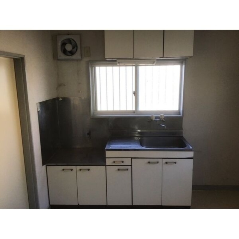 キッチン　図面と現状に相違がある場合には現状を優先