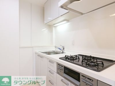 キッチン　お問合せは(株)タウンハウジングレジデンス事業部までお問合…