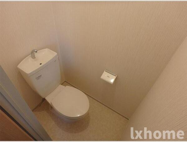 トイレ　シンプルで使いやすいトイレです