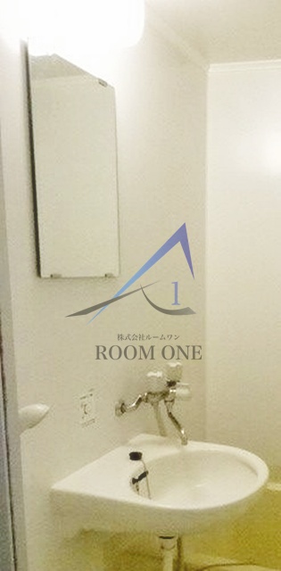 洗面設備　洗面台です。