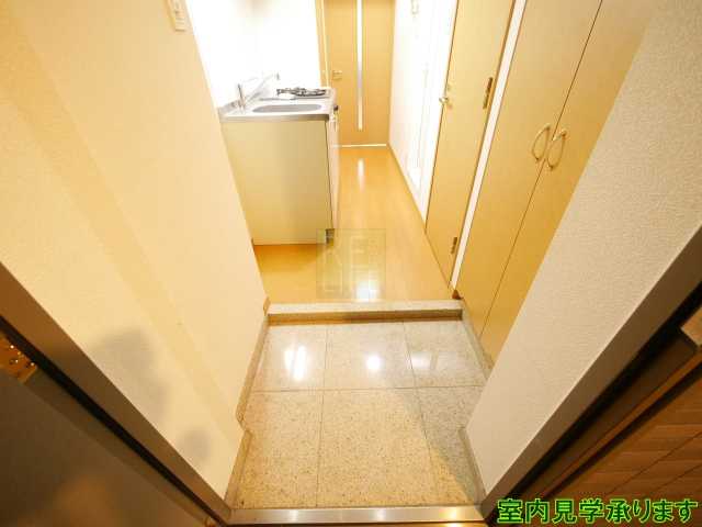 玄関　ルーブル早稲田弐番館