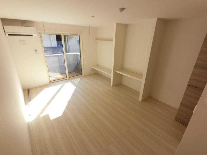 居室・リビング　図面と現状に相違がある場合には現状を優先