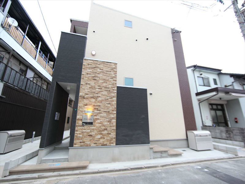 建物外観　外観　デザイナーズ　光インターネット無料