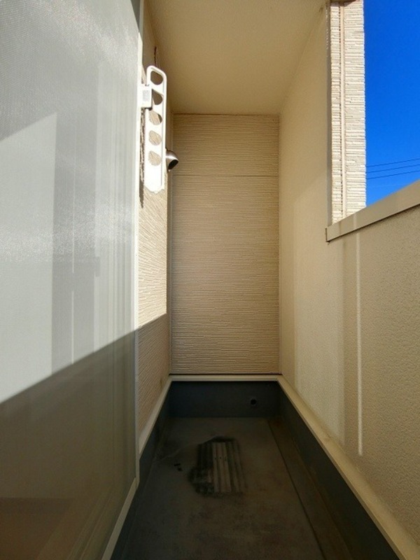 バルコニー　図面と現状に相違がある場合には現状を優先