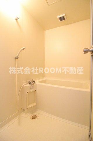 バス・シャワールーム　お風呂です